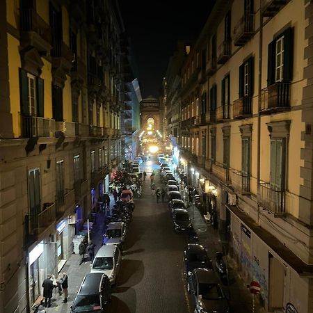 La Dimora Dei Borbone Apartment Naples Exterior photo