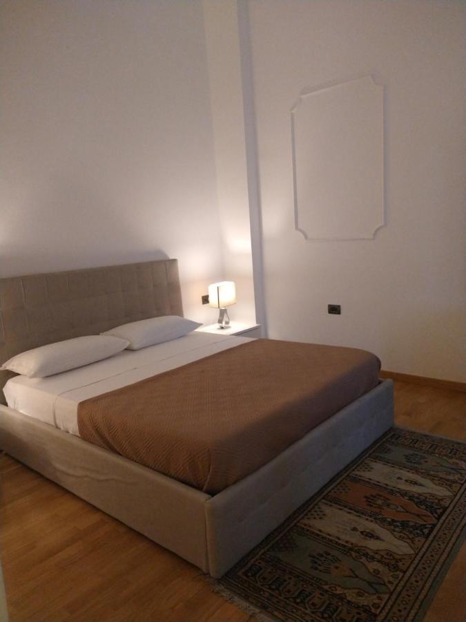 La Dimora Dei Borbone Apartment Naples Exterior photo