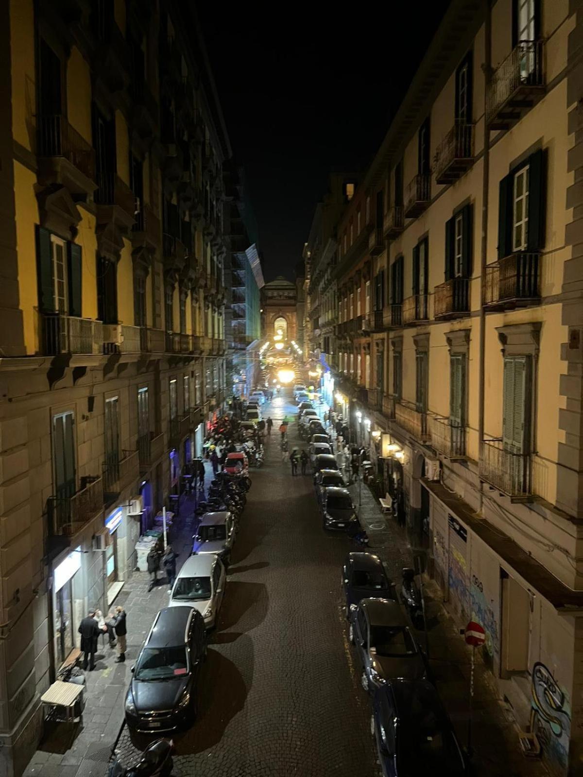 La Dimora Dei Borbone Apartment Naples Exterior photo